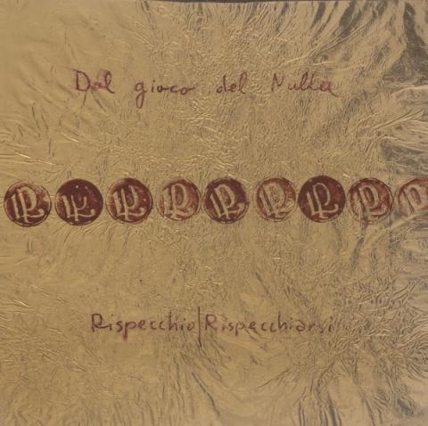 Luca Piffero, Dal gioco del nulla Rispecchio rispecchiarsi, 1976, foglia d'oro con stampini, 27x27 cm