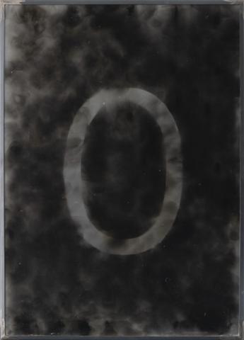  Adele Lotito, Infinito, 2006, fumo di candela e resina su alluminio, 100x70 cm