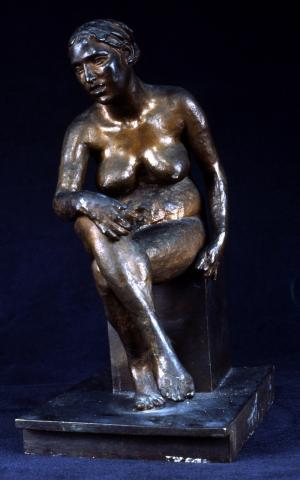 Vincenzo Gemito, La nutrice. Figura femminile seduta, 1915-1920, bronzo, inv. AM 1144 
