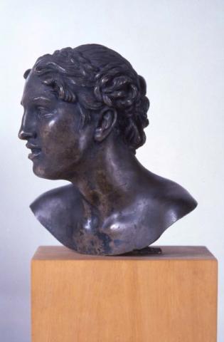 Vincenzo Gemito, Busto muliebre, 1919, argento, inv. AM 503