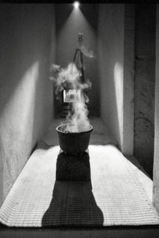 Bill Viola - Il vapore, 1975, installazione, MAXXI, Museo nazionale delle arti del XXI secolo, Roma (veduta dell'installazione, Zona, Firenze 1975, foto © 1975 Gianni Melotti)