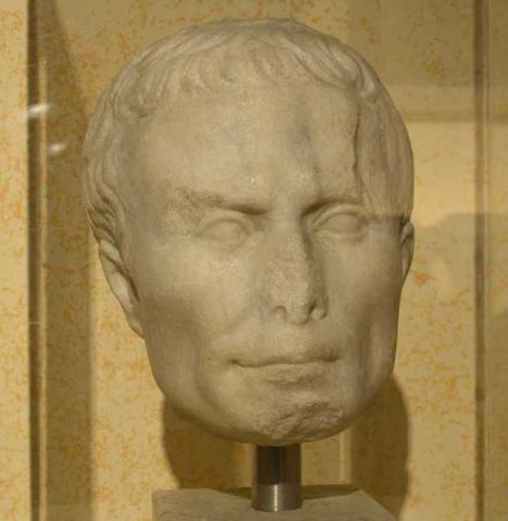 Ritratto di C. Giulio Cesare